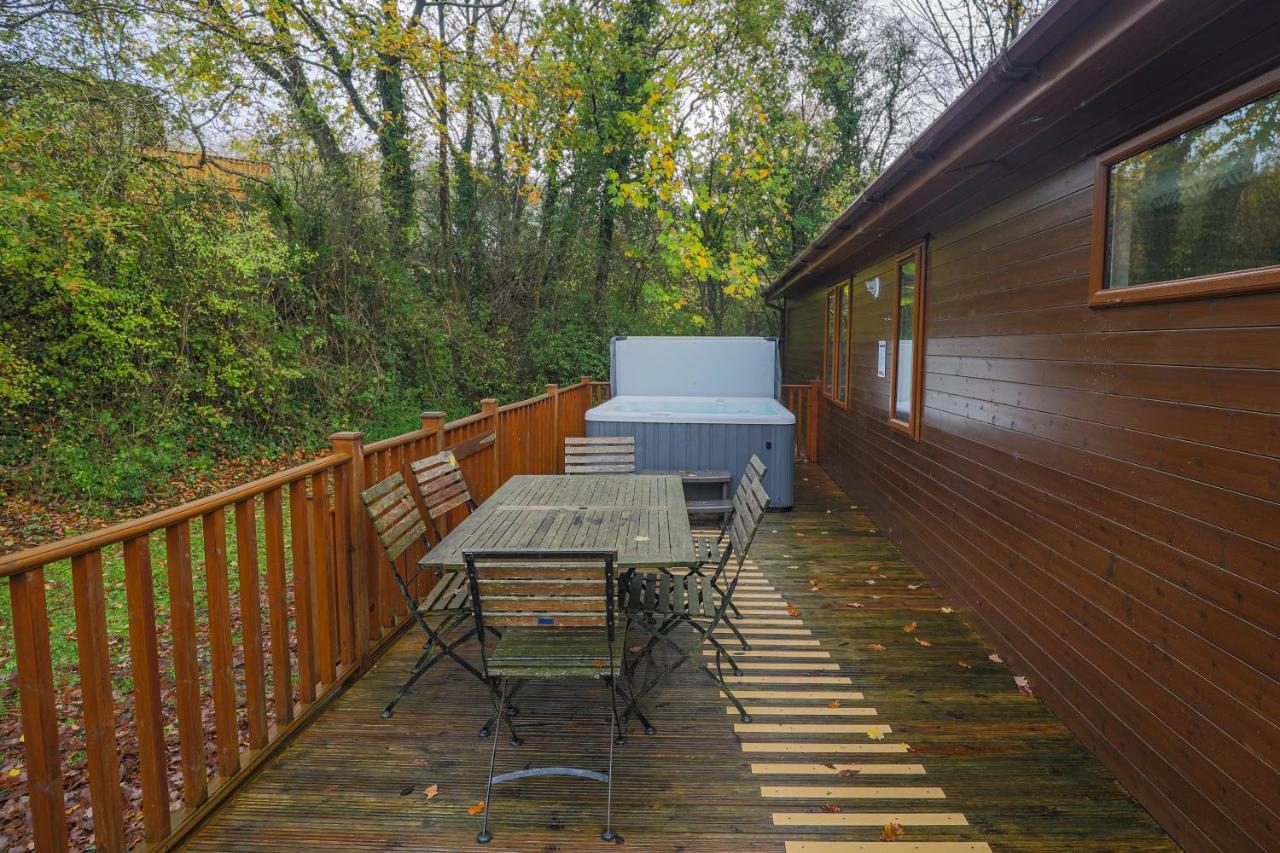 Charming Copse Corner Lodge - Spa Resort - Devon Chudleigh ภายนอก รูปภาพ