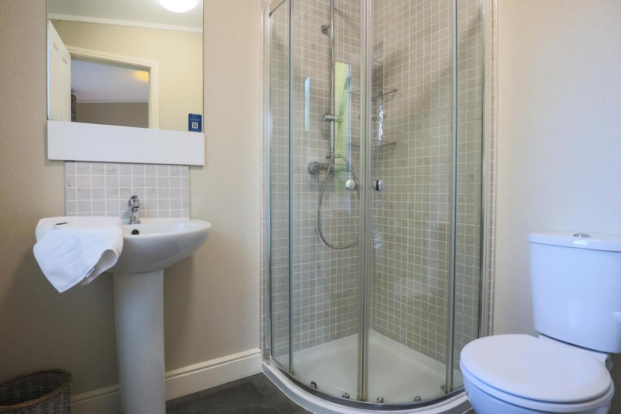 Charming Copse Corner Lodge - Spa Resort - Devon Chudleigh ภายนอก รูปภาพ